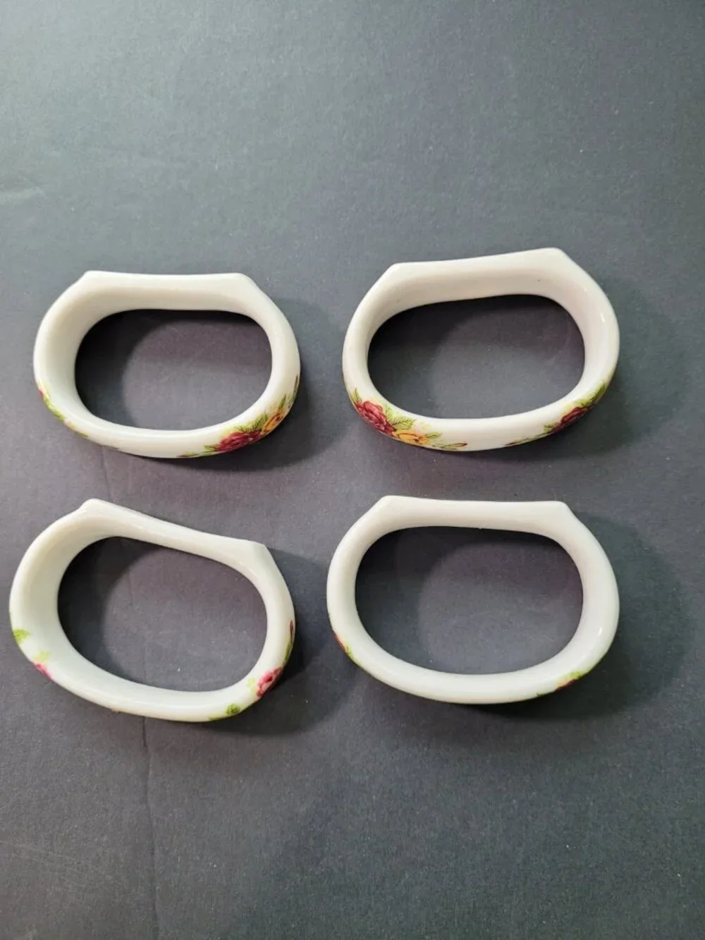 Vintage Genuine Bone China Cottage Rose‎ Napkin Rings Set of 4 Floral Taiwan